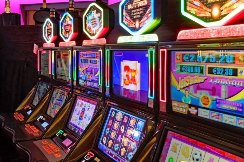 Sur un site de jeux, la machine a sous casino a une place de choix parmi d&rsquo;autres jeux. Quels sont-ils ?