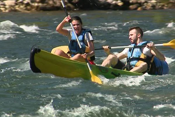 Pourquoi louer son canoë en Ardèche ?